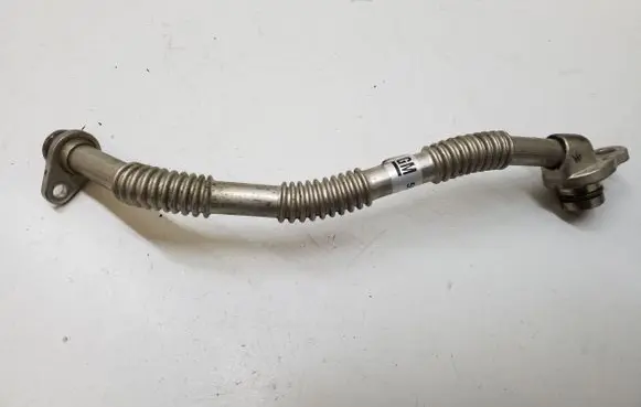 Opel Insignia B Oil fill pipe 55500869