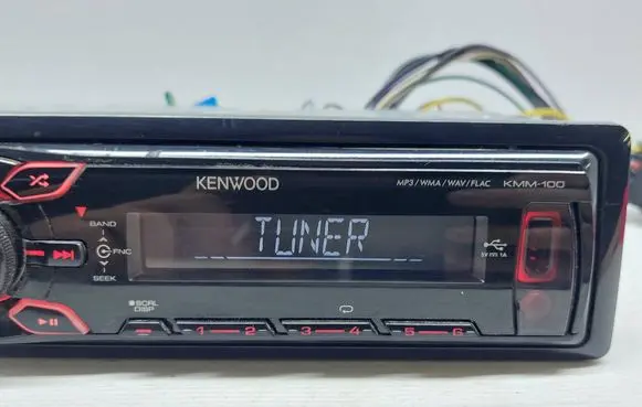 Audi A4 S4 B6 8E 8H Radio/CD/DVD/GPS head unit KMM100 KENWOOD Y21884274
