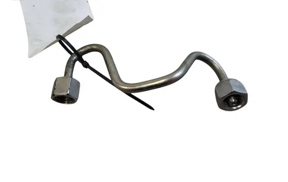 Nissan Qashqai+2 Fuel line pipe 