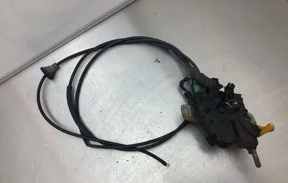Ford Galaxy Engine bonnet/hood lock/catch