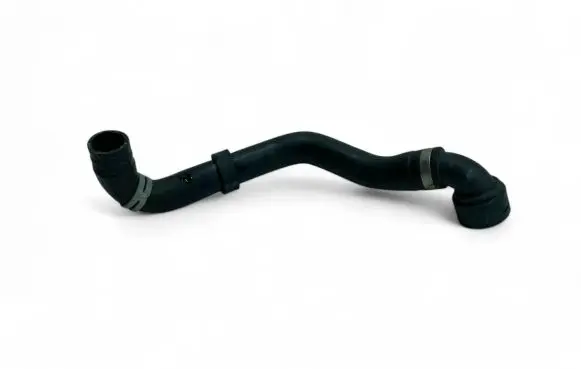Volvo XC90 Engine coolant pipe/hose 31474845