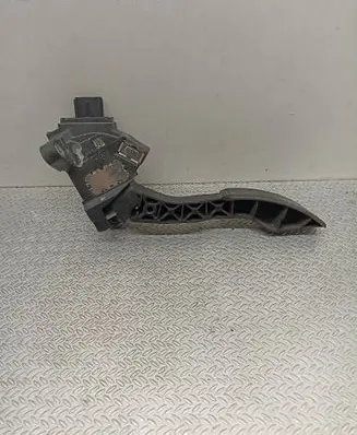 Toyota Auris 150 Accelerator throttle pedal 7811002020