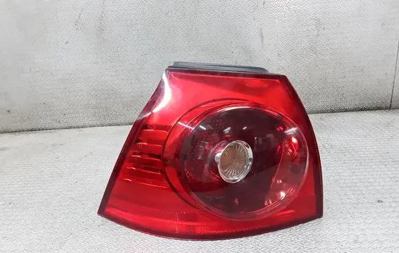 Volkswagen Golf V Rear/tail lights 1K6945095Q