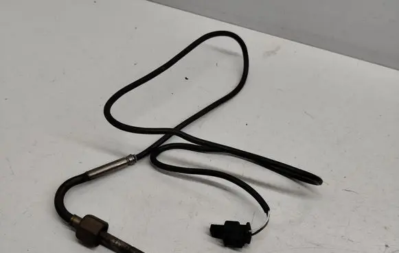 Mercedes-Benz A W169 Exhaust gas temperature sensor A0051539228 0508084800893