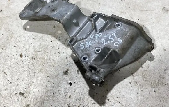 Generator/alternator bracket