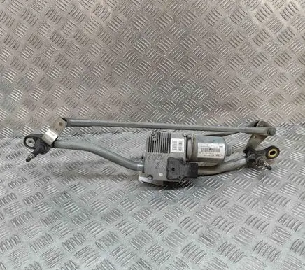 Audi A5 Front wiper linkage and motor 8F1955119