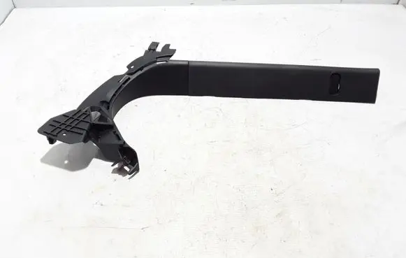 Chrysler Pacifica Tailgate/trunk side cover trim 5SB95TRMAG