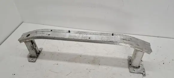 Renault Captur Front bumper cross member 752107246R