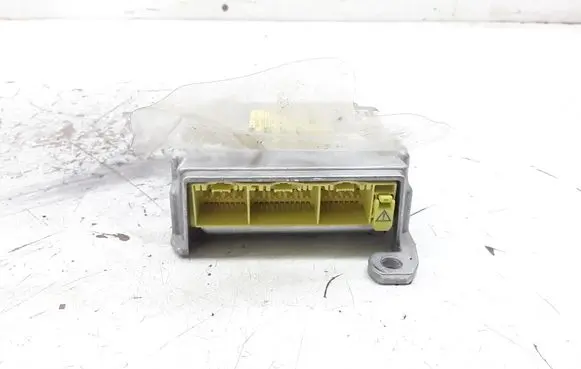 Toyota Corolla Verso AR10 Airbag control unit/module 213819107
