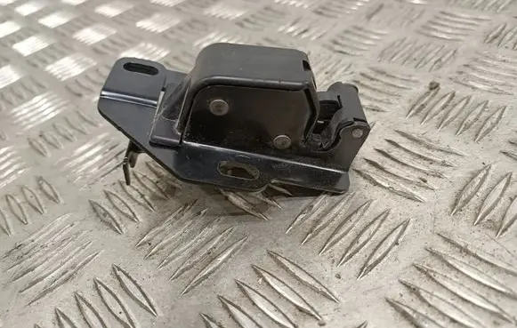 Peugeot Partner III Rear door lock