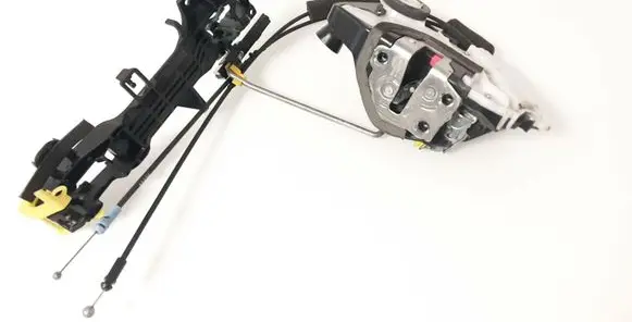 Subaru Outback (BS) Front door lock T8311180