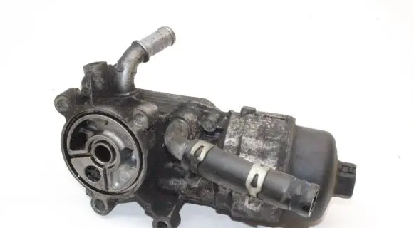 Ford Kuga I Engine oil radiator 