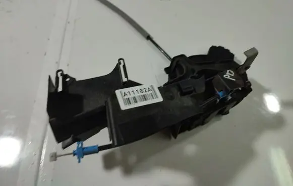 Ford Mondeo MK IV Front door lock 