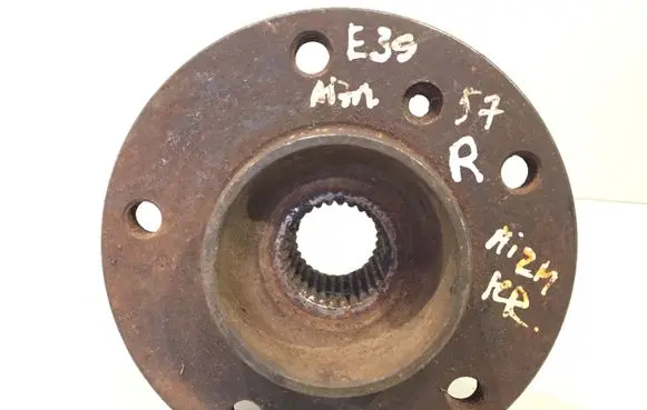 BMW 5 E39 Rear wheel bearing hub 