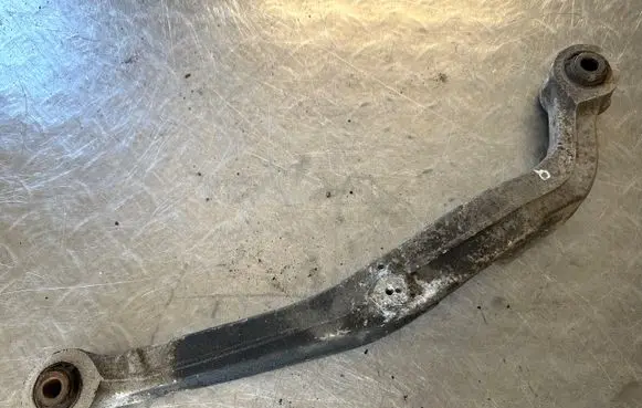 Nissan Qashqai Rear upper control arm/wishbone