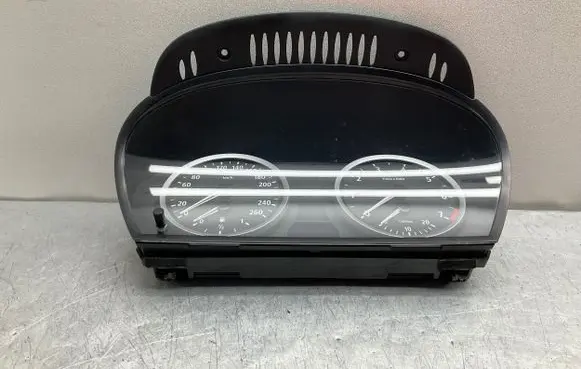 BMW 5 E60 E61 Speedometer (instrument cluster) 6945625 110080213