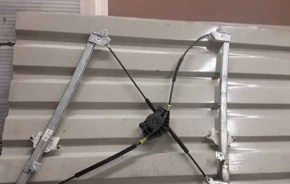 Peugeot 807 Front window lifting mechanism without motor 1485311080D