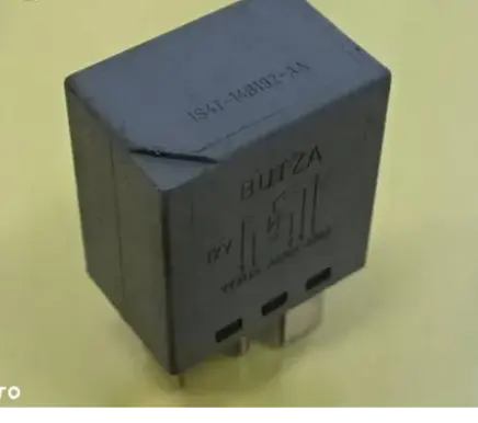Ford Focus Other relay 1S4T-14B192-AA 1S4T14B192AA V23145-A0101-X001