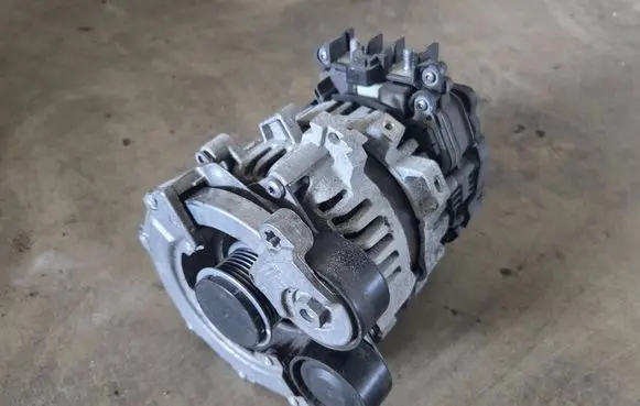 Hyundai i20 (BC3 BI3) Generator/alternator 3630007000 2726652