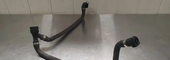 BMW 5 E60 E61 Engine coolant pipe/hose 7798498