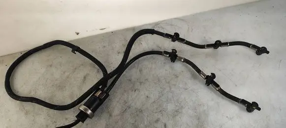 Fuel return line/hose