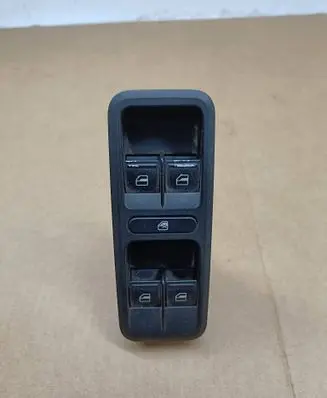 Skoda Yeti (5L) Electric window control switch 5L0867171 1Z0959858B