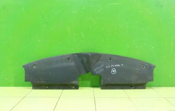 Toyota Avensis T270 Front bumper 9654195380