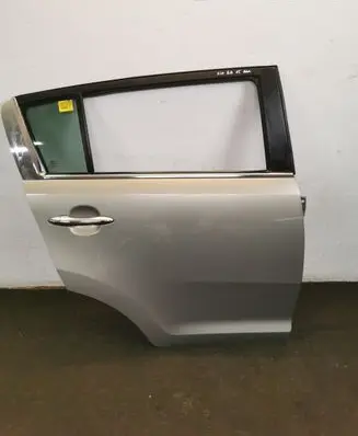 KIA Sportage Rear door