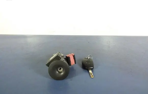 Renault Grand Modus Ignition lock N0502060