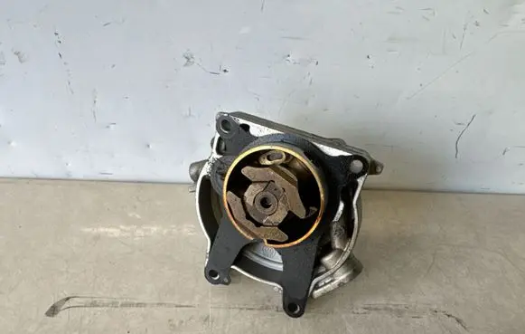 Maserati Ghibli Vacuum pump 291642