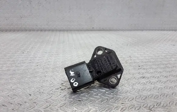 Audi A6 S6 C5 4B Air pressure sensor 059906051