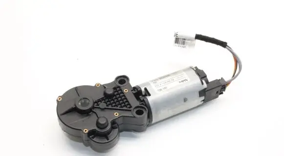 Land Rover Range Rover Sport L320 Seat adjustment motor 82148143