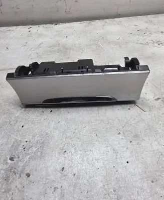 Volkswagen PASSAT B6 Car ashtray 3co863284
