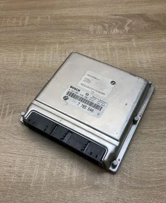 BMW 5 E39 Engine control unit/module ECU 7785540 0281001830