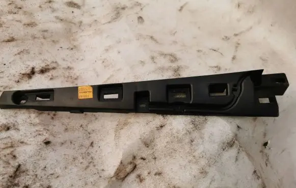 Renault Laguna III Front bumper mounting bracket 37848X