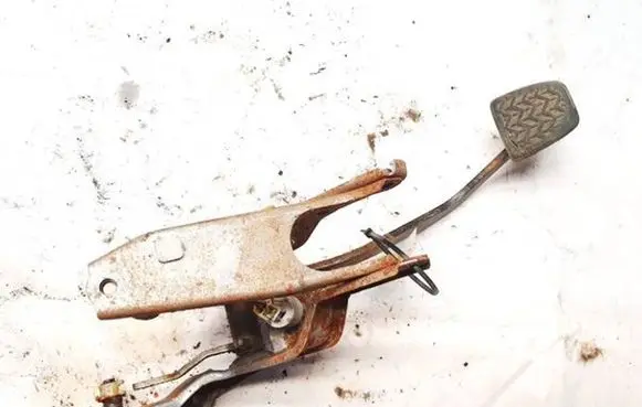 Toyota Previa (XR30, XR40) II Brake pedal 