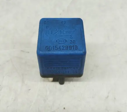 Mercedes-Benz C W202 Other relay 0015429919 A0015429919