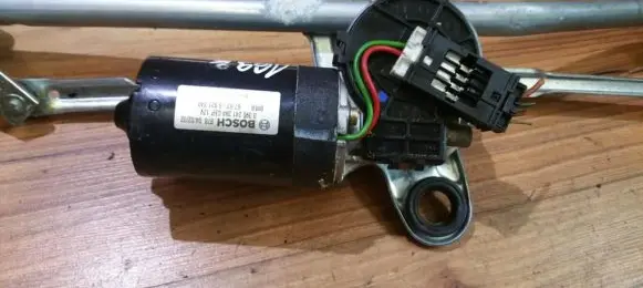 BMW 3 E46 Wiper motor 0390241384 67.63-6921349