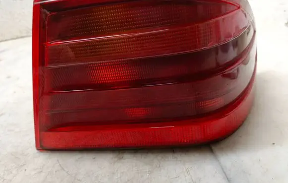 Mercedes-Benz E W210 Rear/tail lights A2108200264