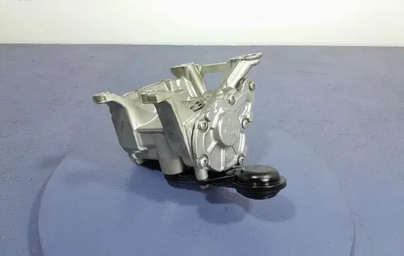 Audi A4 S4 B7 8E 8H Oil pump 8596127