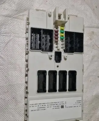 BMW 3 F30 F35 F31 Central body control module 9387262