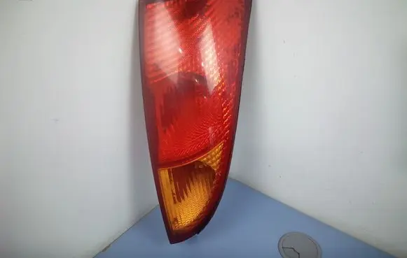 Ford Focus Rear/tail lights XS4X13404AE