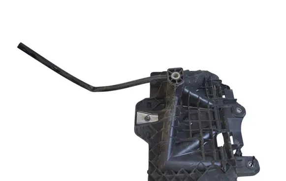 Volkswagen Polo V 6R Battery tray 6Q0915331