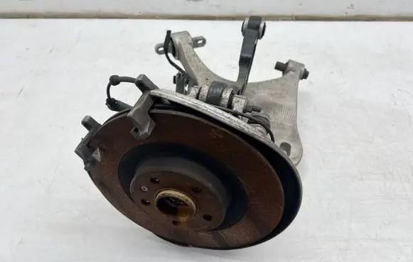 Volvo V60 Front wheel hub spindle knuckle 31476231