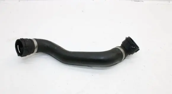 Mercedes-Benz C W205 Engine coolant pipe/hose A2055013182