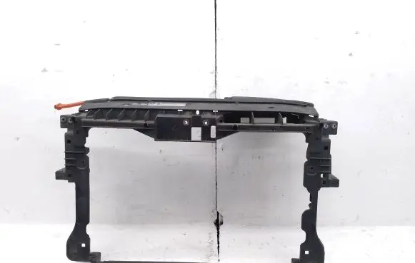 Volkswagen Tiguan Radiator support slam panel 5N0010607A