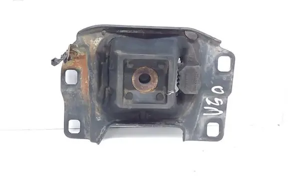 Volvo V50 Engine mount bracket 349249L