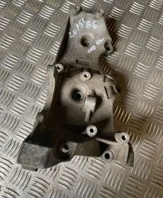 Audi A4 S4 B6 8E 8H Generator/alternator bracket 06D903143C