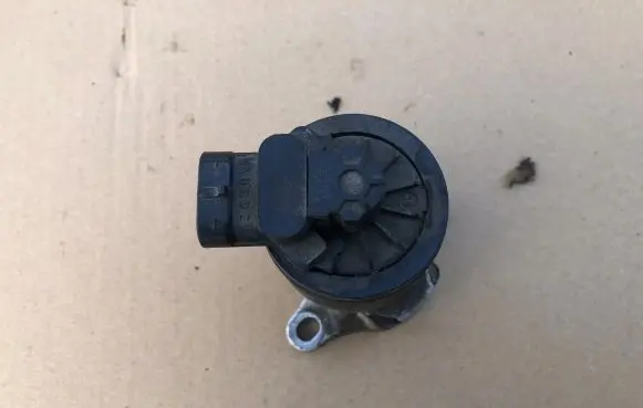 Citroen Xsara Picasso EGR valve