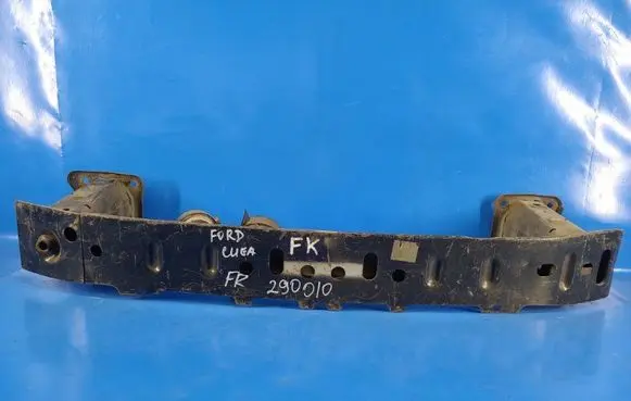 Ford Focus Front bumper foam support bar 1540638